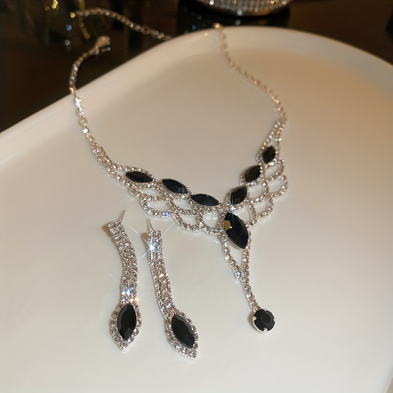 V-Shaped Tassel Earrings & Necklace Set with Rhinestone Accents